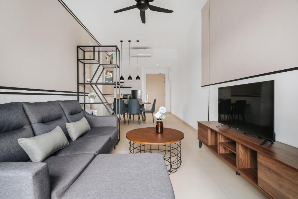 Nowhere 2Br & 2Bath Apartment With Balcony @ Reizz Residences Куала-Лумпур Екстер'єр фото